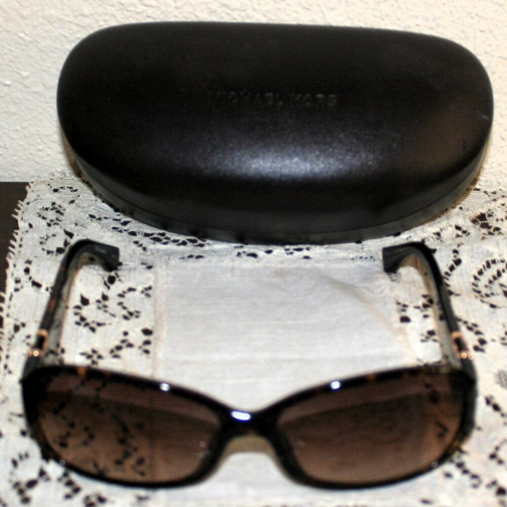 Vintage Ladies Michael Kors Sunglasses - Model M2755S